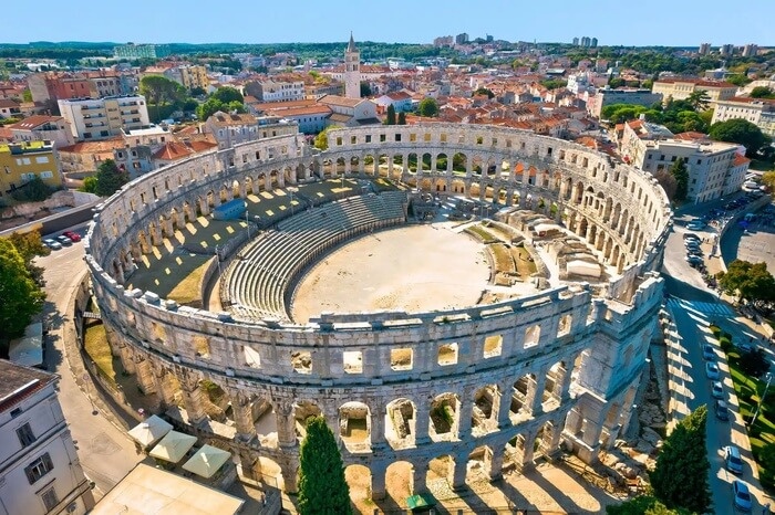 Pula Arena & Roman Heritage Walking Tour